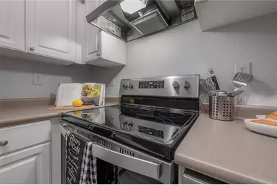 402 S Armenia Avenue #114, Tampa, FL 33609 - Photo 9