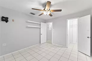 4471 W Humphrey St, Tampa, FL 33614 - Photo 23