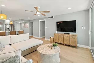 4401 Gulf Of Mexico Dr, Longboat Key, FL 34228 - Photo 11