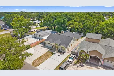 8019 N Gomez Avenue, Tampa, FL 33614 - Photo 69
