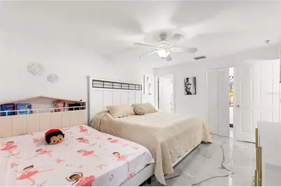 8019 N Gomez Avenue, Tampa, FL 33614 - Photo 37