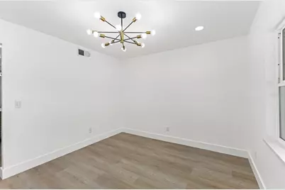 16116 Sandcrest Way, Tampa, FL 33618 - Photo 31