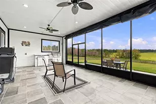 16705 Hilltop Horizons Pl, Dade City, FL 33523 - Photo 9