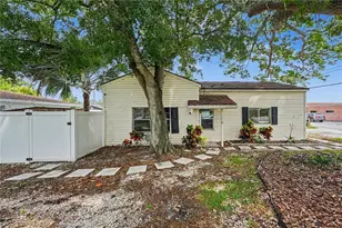 116 N Duncan Ave, Clearwater, FL 33755 - Photo 3