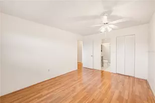 5660 80th St N, Saint Petersburg, FL 33709 - Photo 11