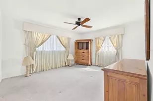 521 S Larry Cir, Brandon, FL 33511 - Photo 17