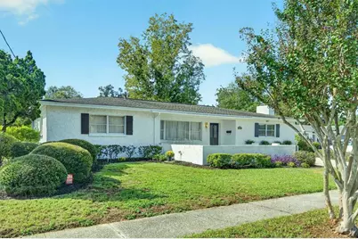 521 S Larry Circle, Brandon, FL 33511 - Photo 1