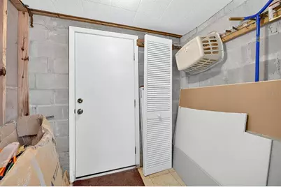 521 S Larry Circle, Brandon, FL 33511 - Photo 25