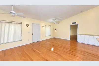 4515 46th Ave N, Saint Petersburg, FL 33714 - Photo 13