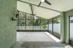 6918 Jamestown Manor Dr, Riverview, FL 33578 - Photo 11