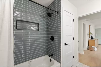 7042 Dartmouth Avenue N, Saint Petersburg, FL 33710 - Photo 35