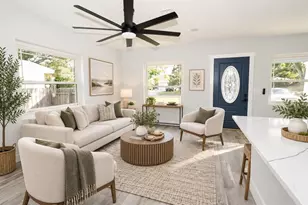 5817 Dartmouth Ave N, Saint Petersburg, FL 33710 - Photo 7