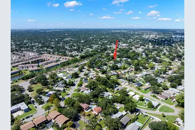 613 Cedarwood Street N, Saint Petersburg, FL 33703 - Photo 31