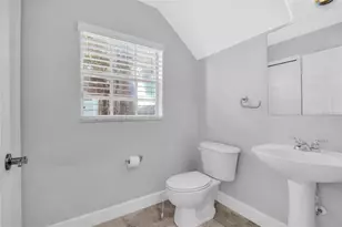660 Delmar Terr S, Saint Petersburg, FL 33701 - Photo 19