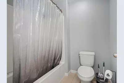 5660 Elsinore Way, Lakeland, FL 33805 - Photo 15