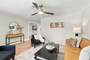 1954 Skyline Dr, Clearwater, FL 33763 - Photo 11