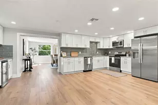 1954 Skyline Dr, Clearwater, FL 33763 - Photo 3