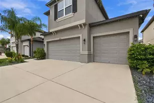 16159 Monterey Greens Cir, Tampa, FL 33647 - Photo 7