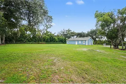 7040 Lumberton Road, Zephyrhills, FL 33540 - Photo 31