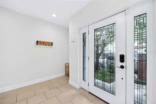 2442 W Mississippi Ave, Tampa, FL 33629 - Photo 5