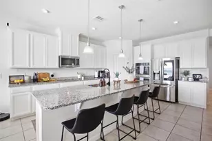 264 Siesta Vista Ct, Davenport, FL 33896 - Photo 11