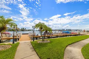 8921 Blind Pass Rd, Saint Pete Beach, FL 33706 - Photo 23