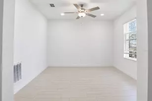 22188 Calisto Wy, Land O Lakes, FL 34637 - Photo 3