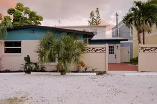 14906 N Bayshore Dr, Madeira Beach, FL 33708 - Photo 1
