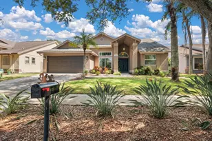 913 Westwinds Blvd, Tarpon Springs, FL 34689 - Photo 1