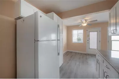 8055 112th Street #205, Seminole, FL 33772 - Photo 11