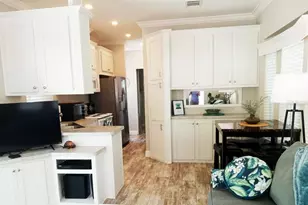 25312 140th Pl NE, Fort Mc Coy, FL 32134 - Photo 9