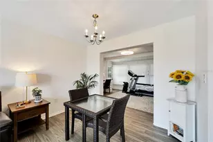1216 Hacienda Dr, Sun City Center, FL 33573 - Photo 15