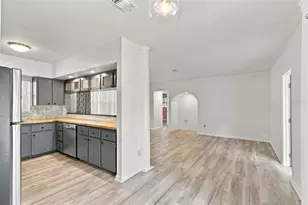 1711 N Highland Ave, Clearwater, FL 33755 - Photo 19