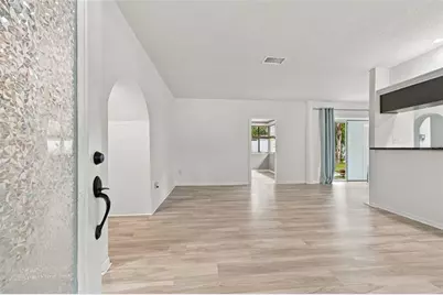 1711 N Highland Avenue, Clearwater, FL 33755 - Photo 45