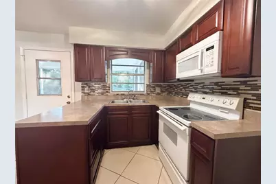 13732 21st Street, Dade City, FL 33525 - Photo 7