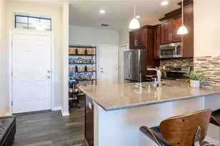 11648 Crowned Sparrow Ln, Tampa, FL 33626 - Photo 11