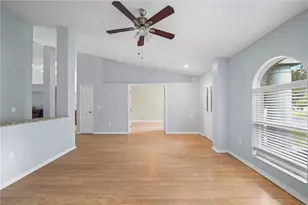 3809 Hanover Hill Dr, Valrico, FL 33596 - Photo 7