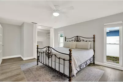 14380 Passage Way, Seminole, FL 33776 - Photo 29