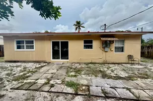 2531 NE 7th Terrace, Pompano Beach, FL 33064 - Photo 17