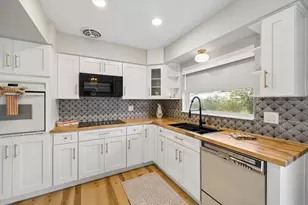 732 Keene Rd, Largo, FL 33771 - Photo 17