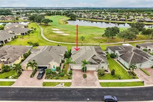 718 Chipper Dr, Sun City Center, FL 33573 - Photo 1