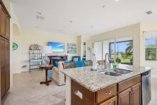 1823 Pacific Dunes Dr, Sun City Center, FL 33573 - Photo 15