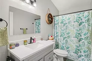8430 Quarter Horse Dr, Riverview, FL 33578 - Photo 23