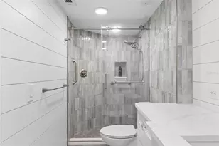 6322 Palma Del Mar Blvd S, Saint Petersburg, FL 33715 - Photo 23