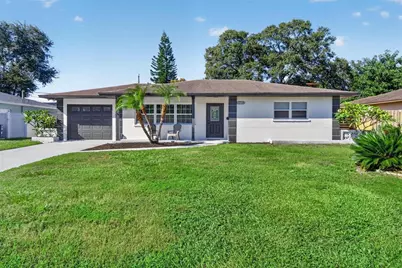 5483 37th Avenue N, Saint Petersburg, FL 33710 - Photo 1