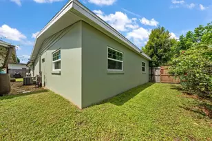 1907 Lakewood Dr, Clearwater, FL 33763 - Photo 31