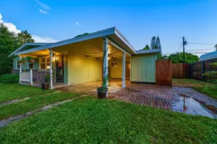 1907 Lakewood Dr, Clearwater, FL 33763 - Photo 41