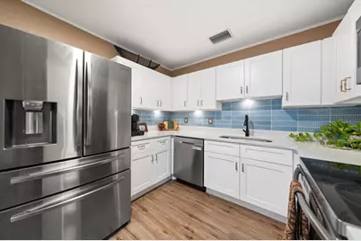 1907 Lakewood Drive, Clearwater, FL 33763 - Photo 13