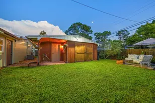 1907 Lakewood Dr, Clearwater, FL 33763 - Photo 43
