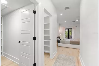 4507 W Price Avenue, Tampa, FL 33611 - Photo 35